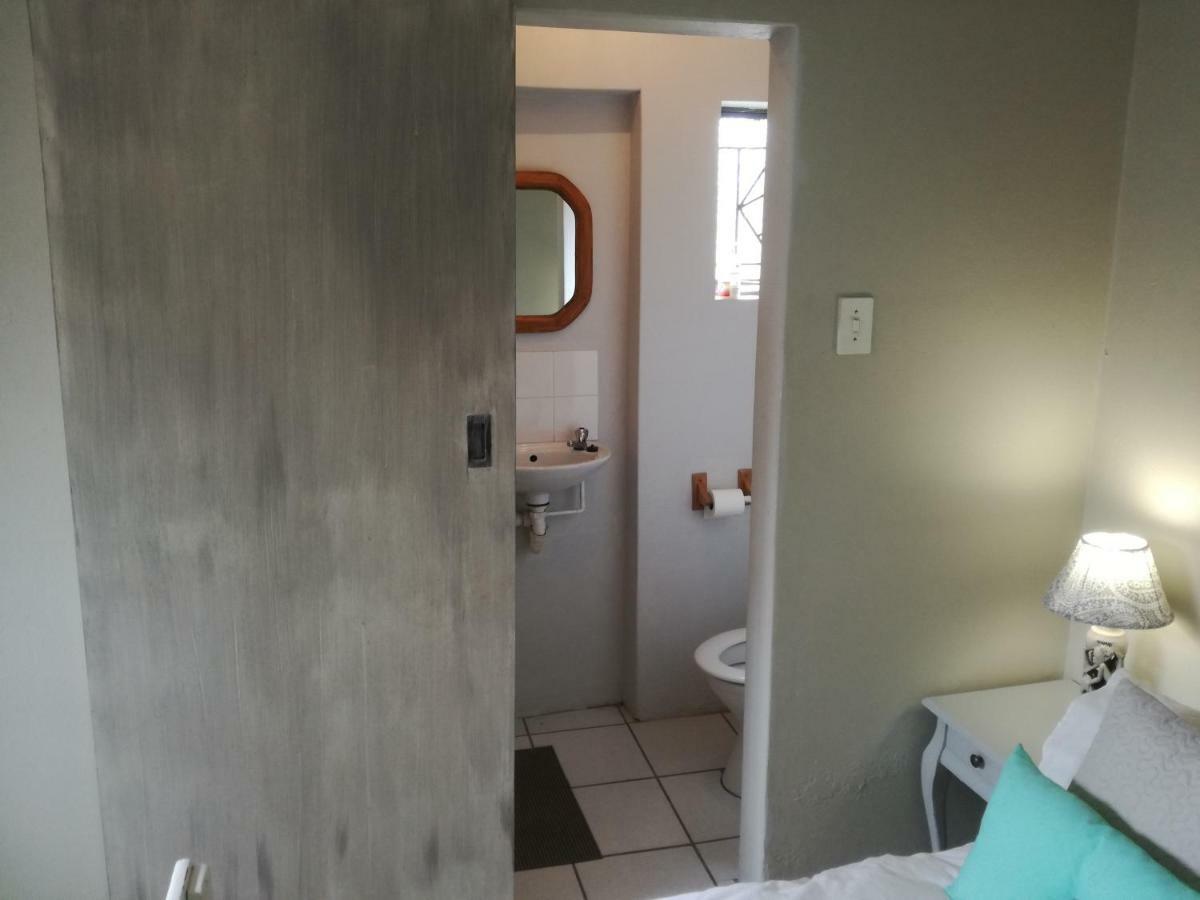 Stonehenge Cottage Oudtshoorn Eksteriør billede